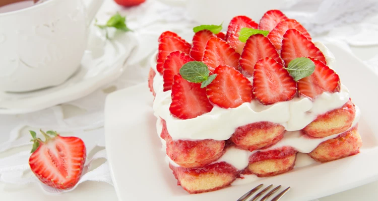 Erdbeer-Tiramisu – Löffel für Löffel ein Stück Sommer